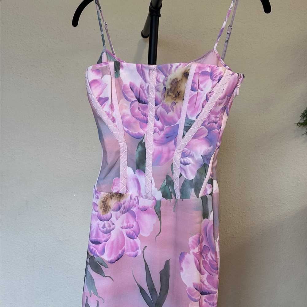 House of CB Antonia Pink Floral Corset Maxi Dress NWOT size XS Tall - Picture 9 of 16